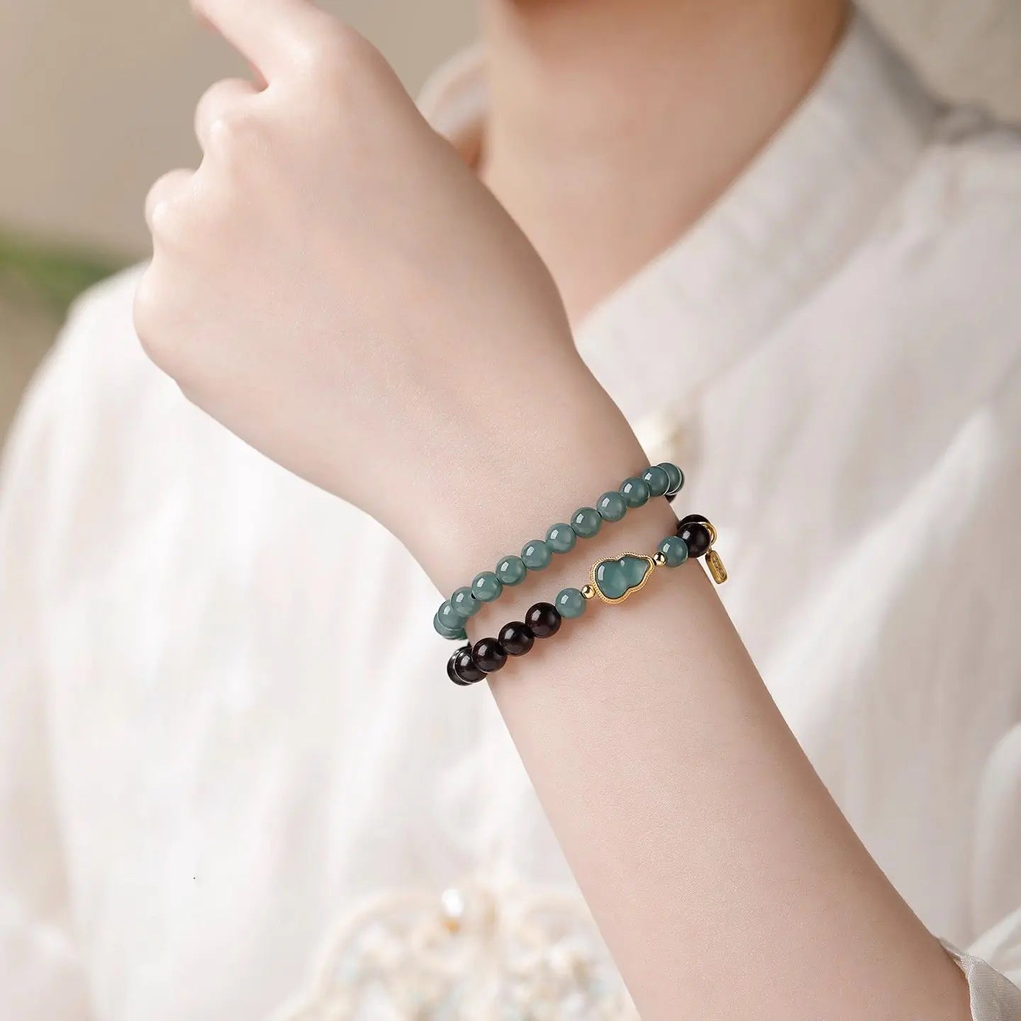 Himalayan Harmony Mala - Sandalwood & Turquoise 6mm Beads