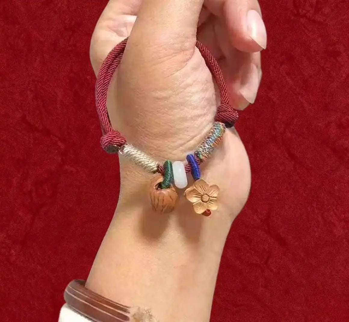 Walnut Birth Year Bracelet – Modern Weave, Timeless Fortune